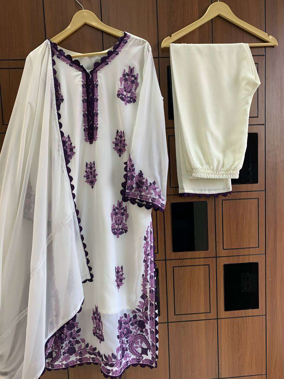 HK 1547 KURTI SET
