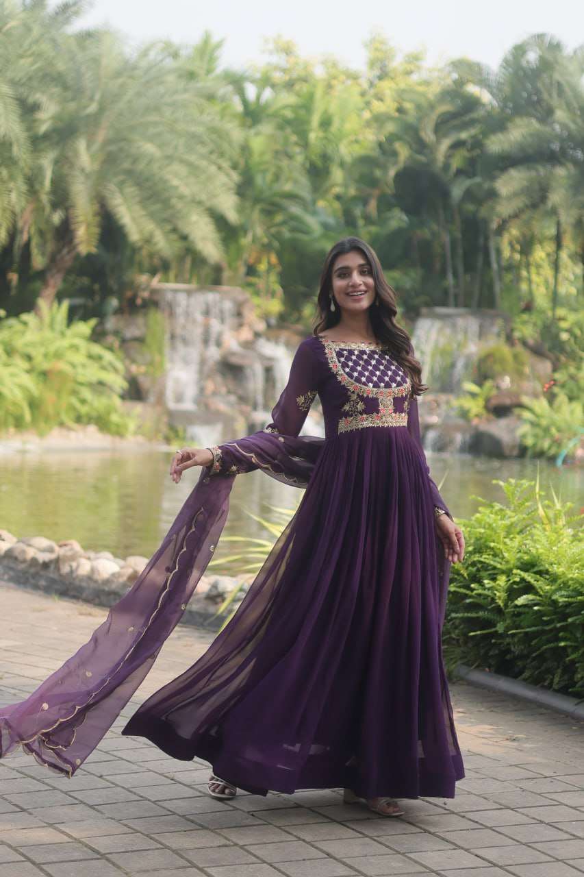 KA 1069 READYMADE GOWN DUPATTA