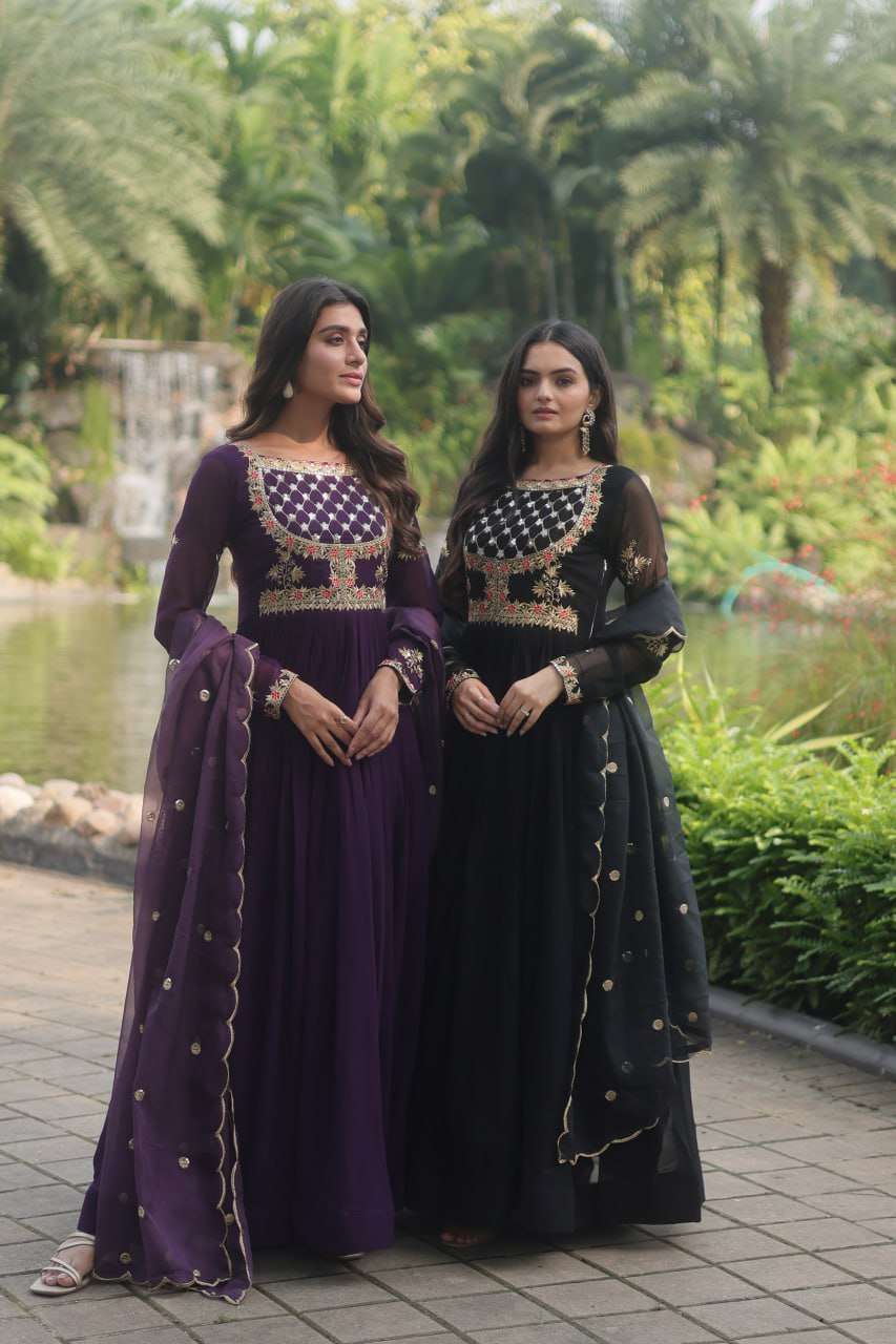 KA 1069 READYMADE GOWN DUPATTA