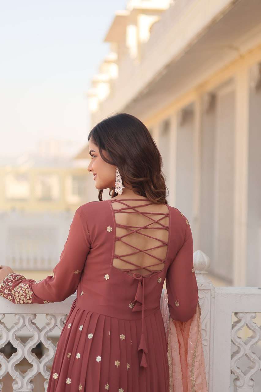 KA 1075 ANARKALI KURTIS