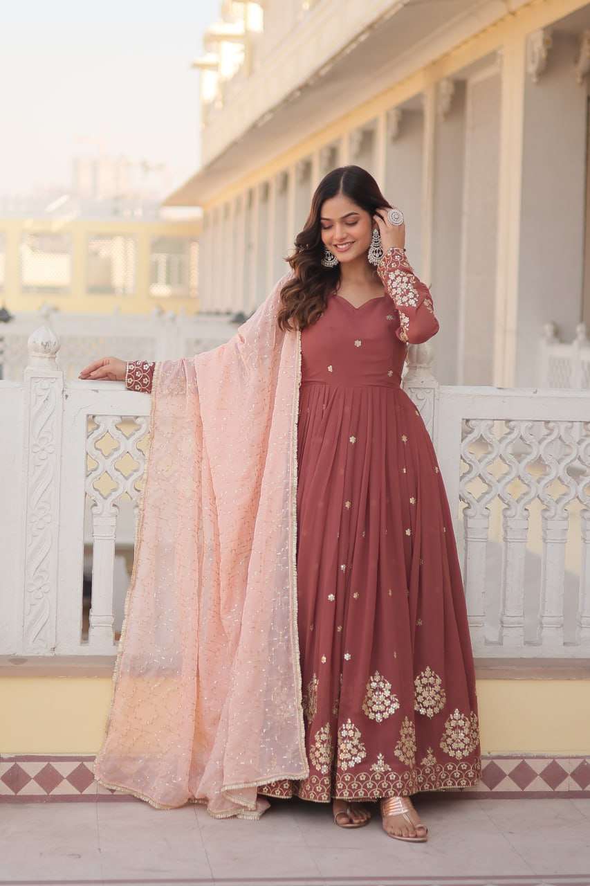 KA 1075 ANARKALI KURTIS