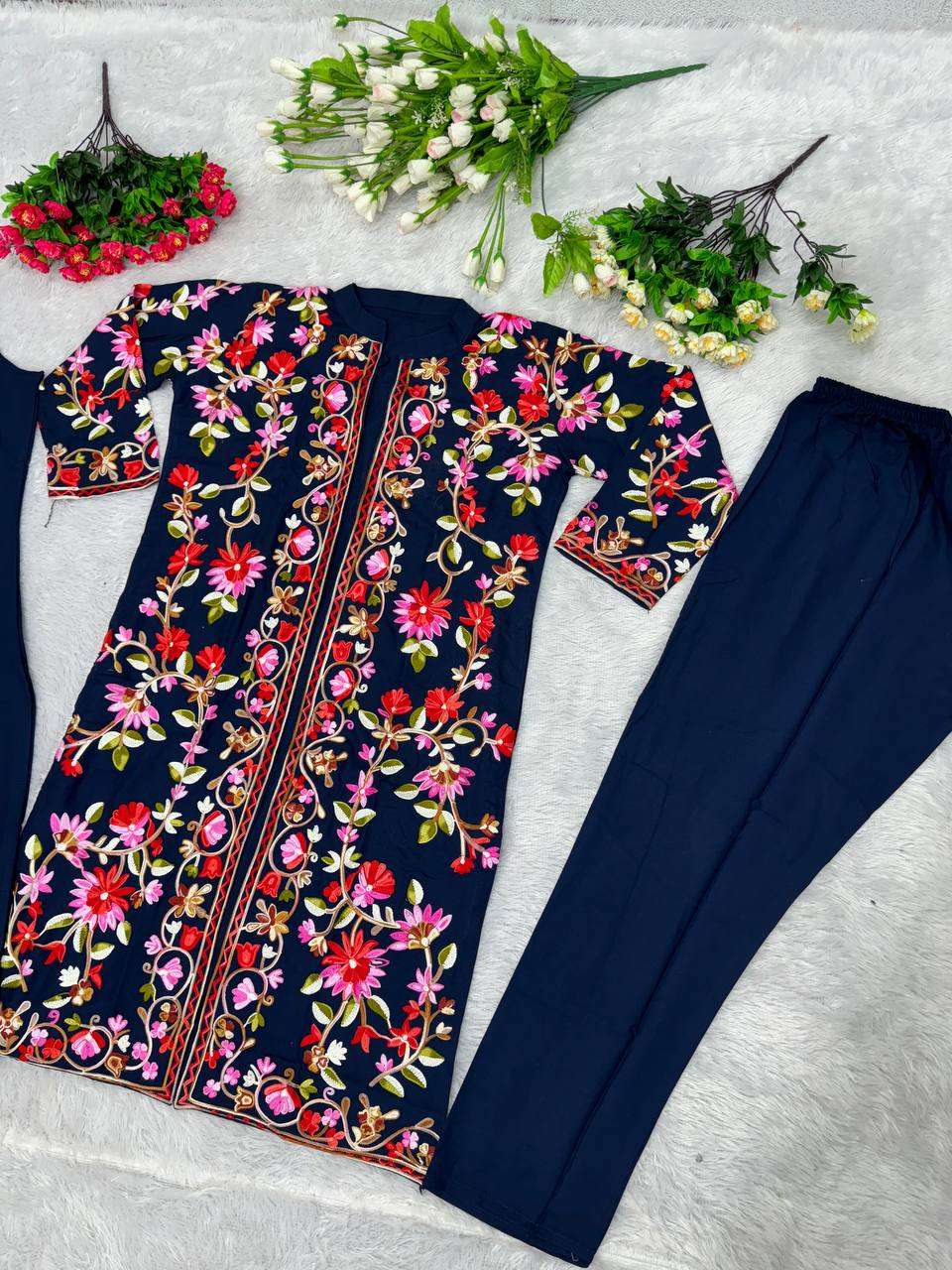KF 1621 KURTI KOTI SET