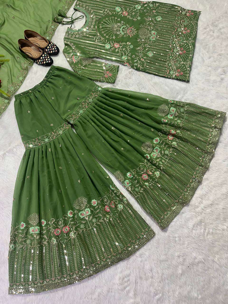 MF 375 SHARARA SUIT