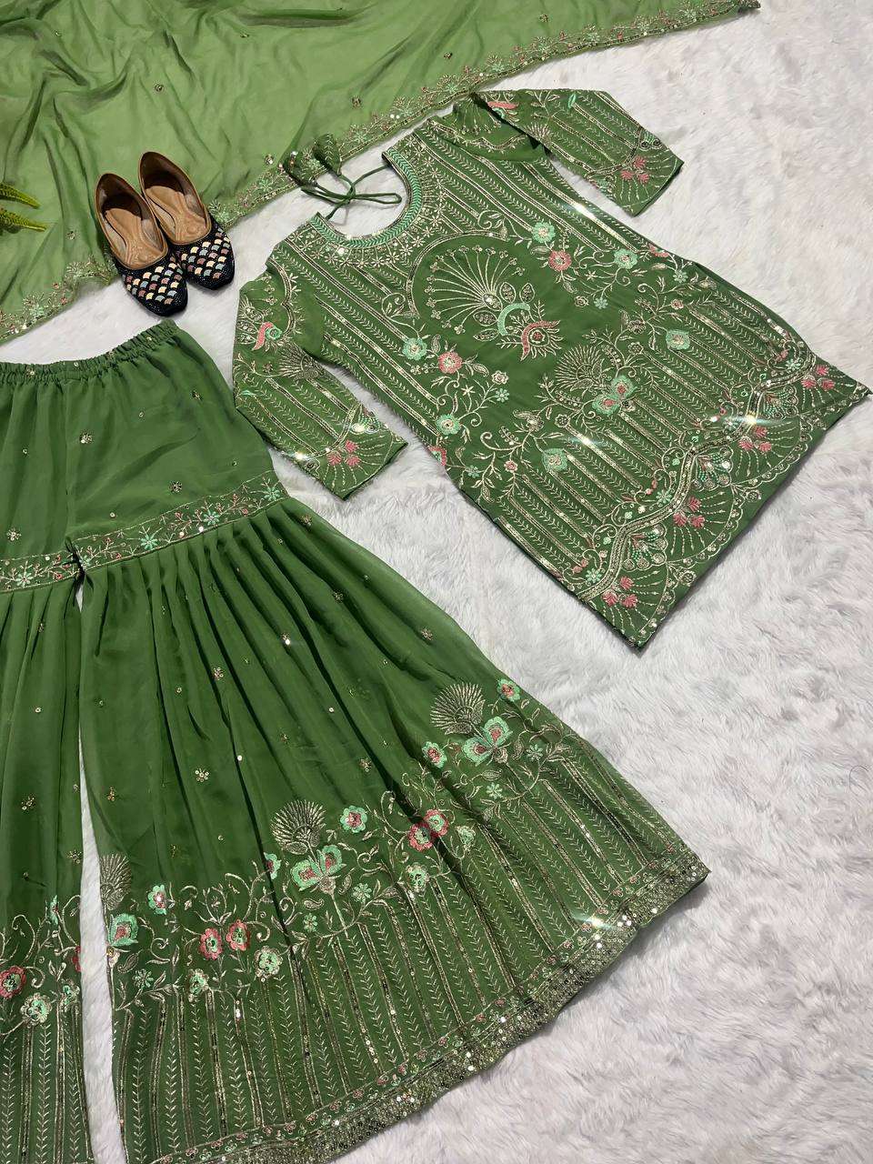 MF 375 SHARARA SUIT