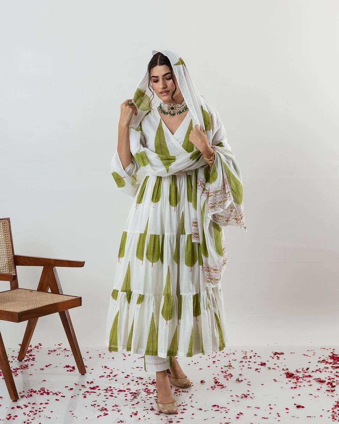 MRT 101 JAIPURI KURTI