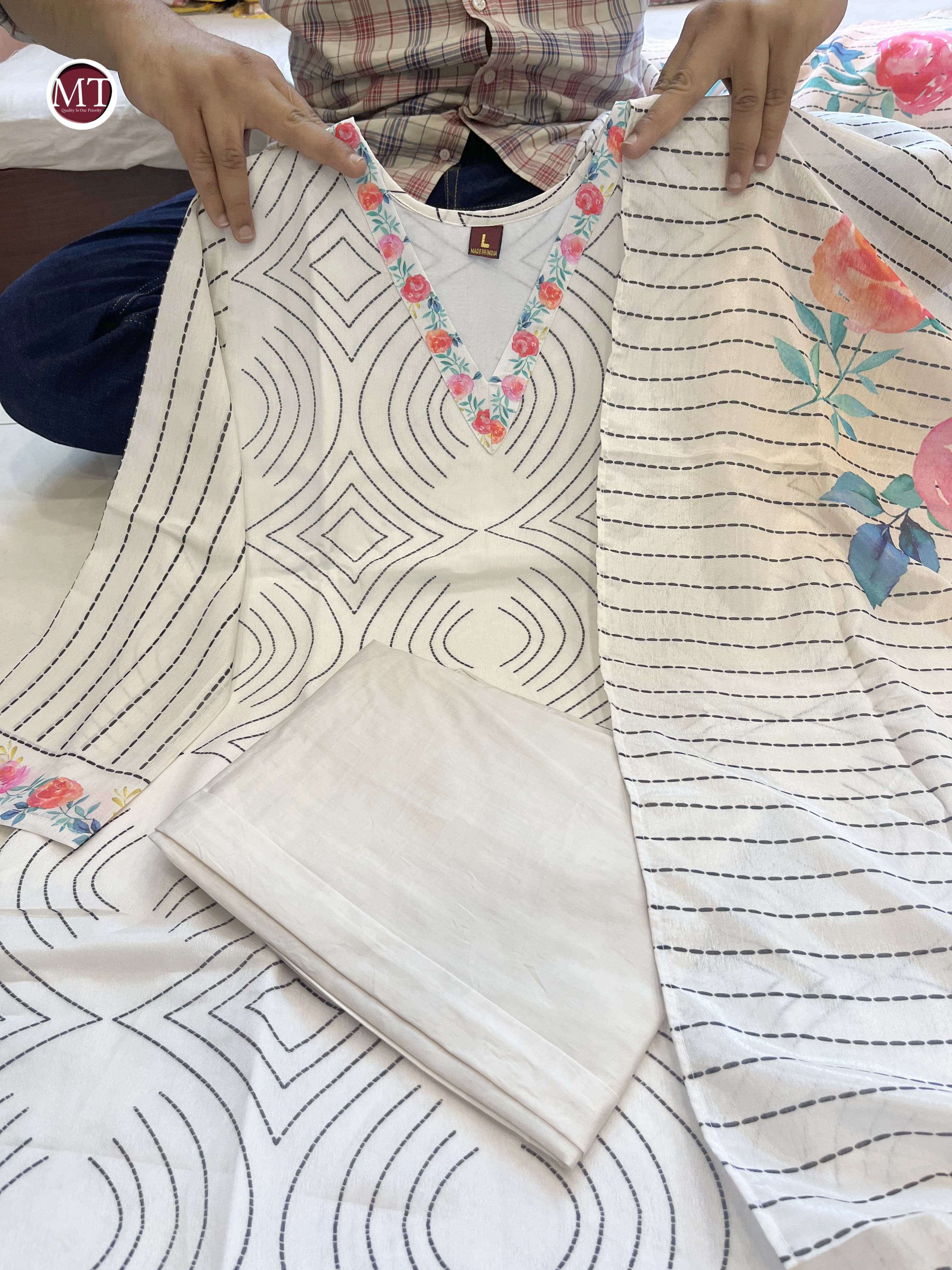 MRT WHITE KURTI SET