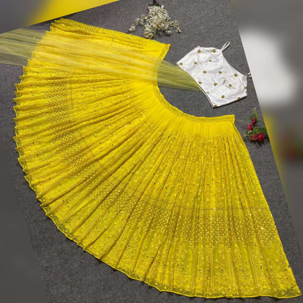 NF 1047 LEHENGA CHOLI 