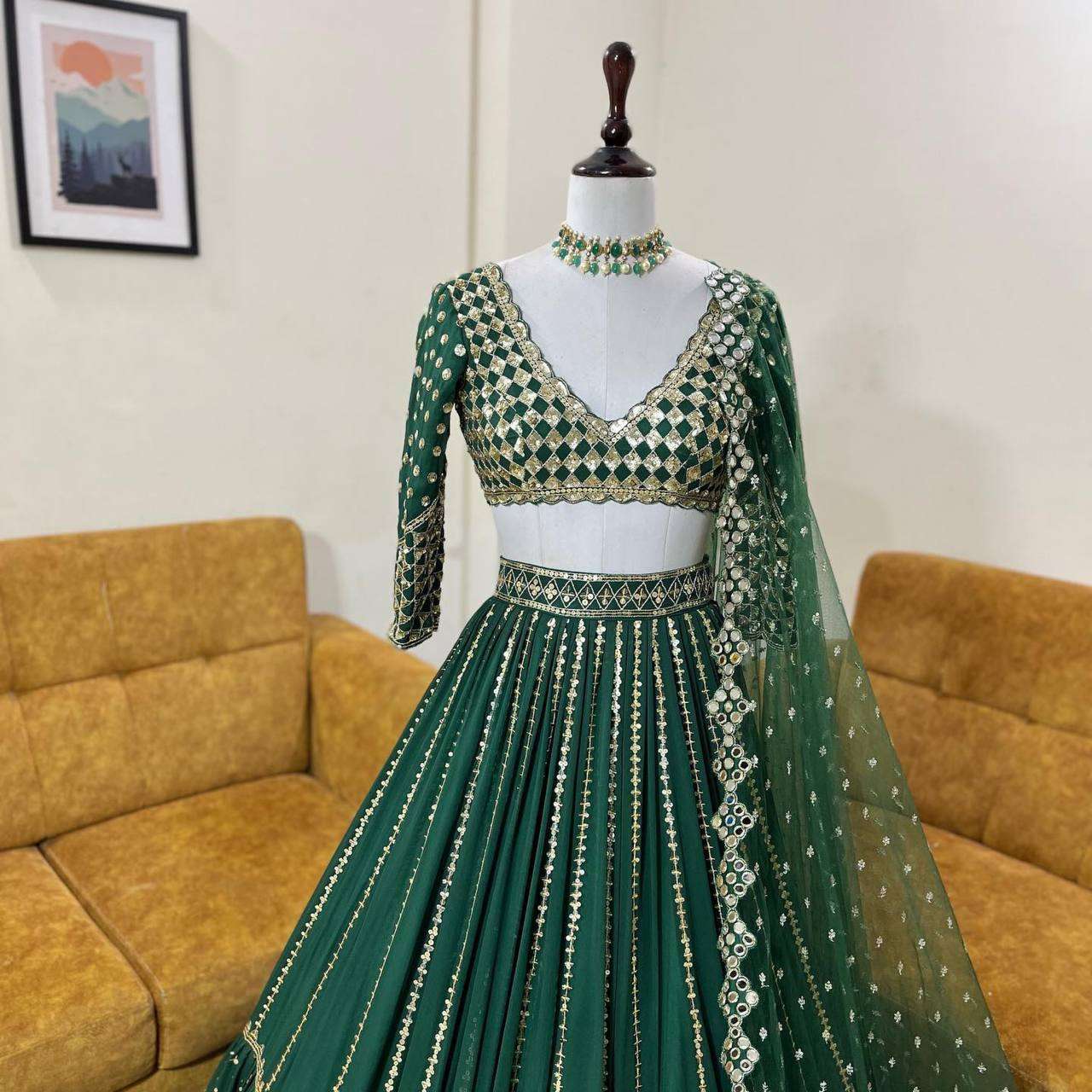 NF 1052 LEHENGA CHOLI