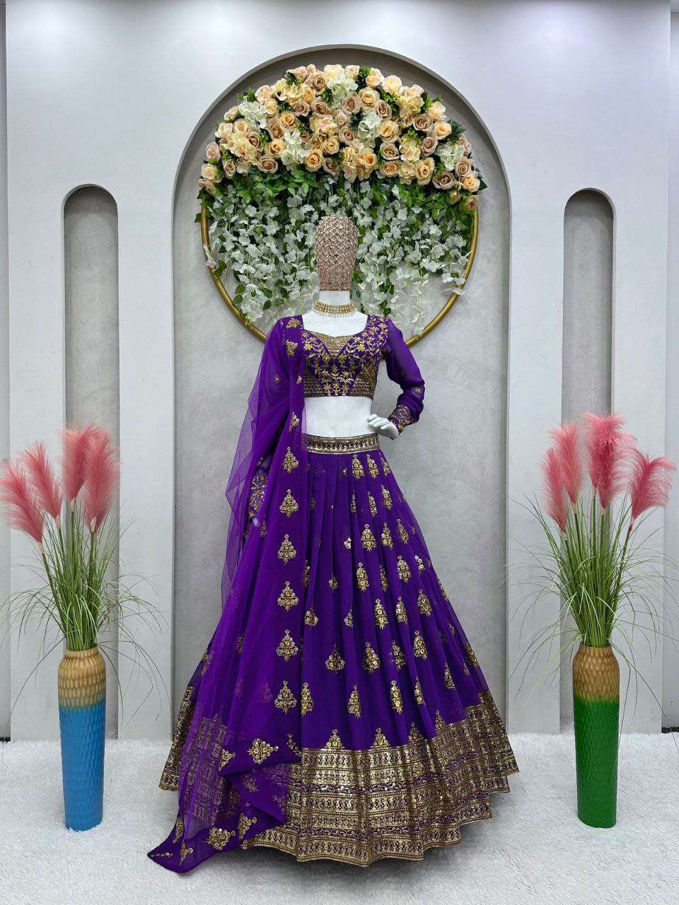 QRC 195 LEHENGA CHOLI