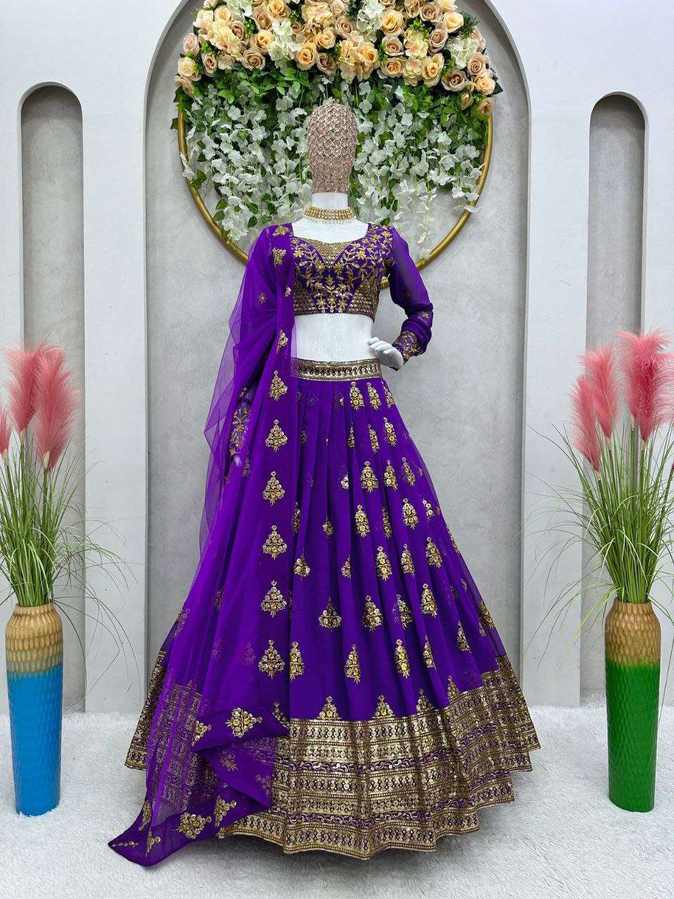 QRC 195 LEHENGA CHOLI