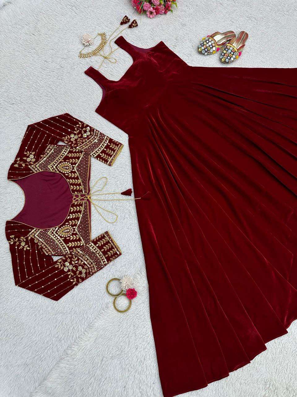 RTC 5640 PARTYWEAR GOWN