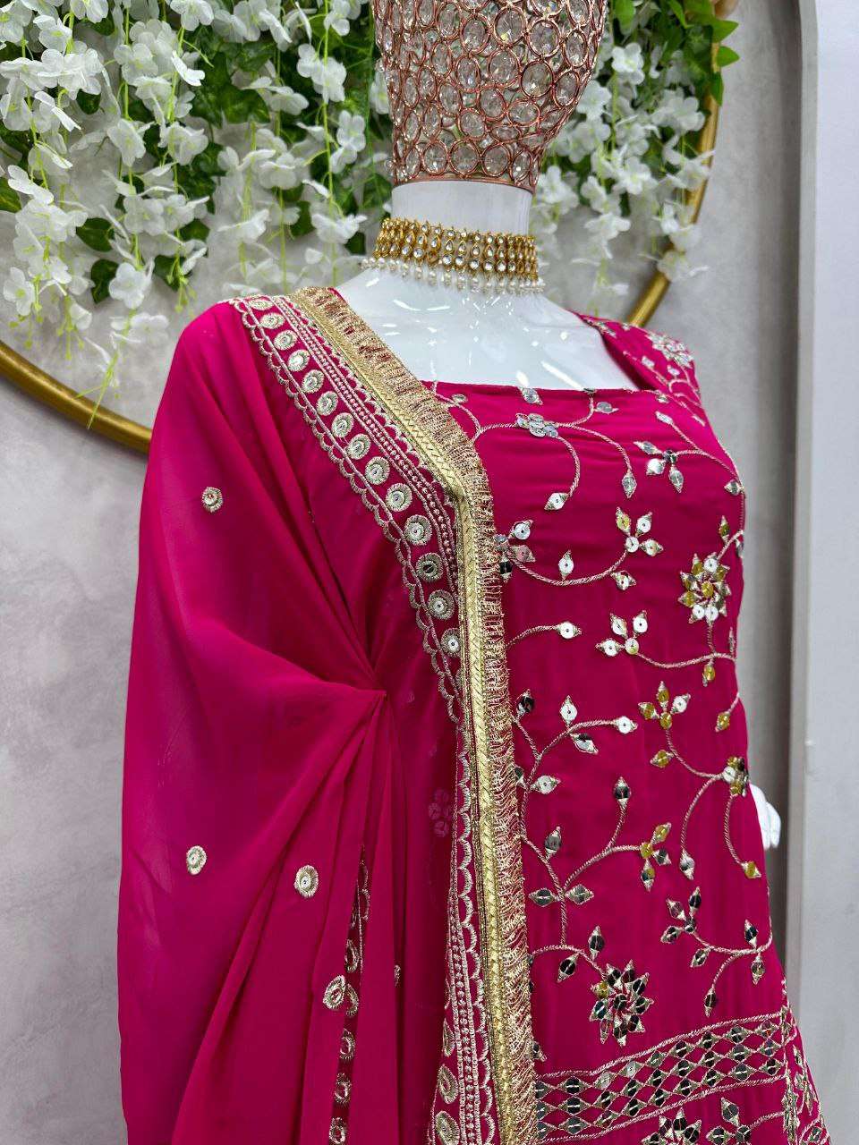 RTC 5643 SHARARA SUIT