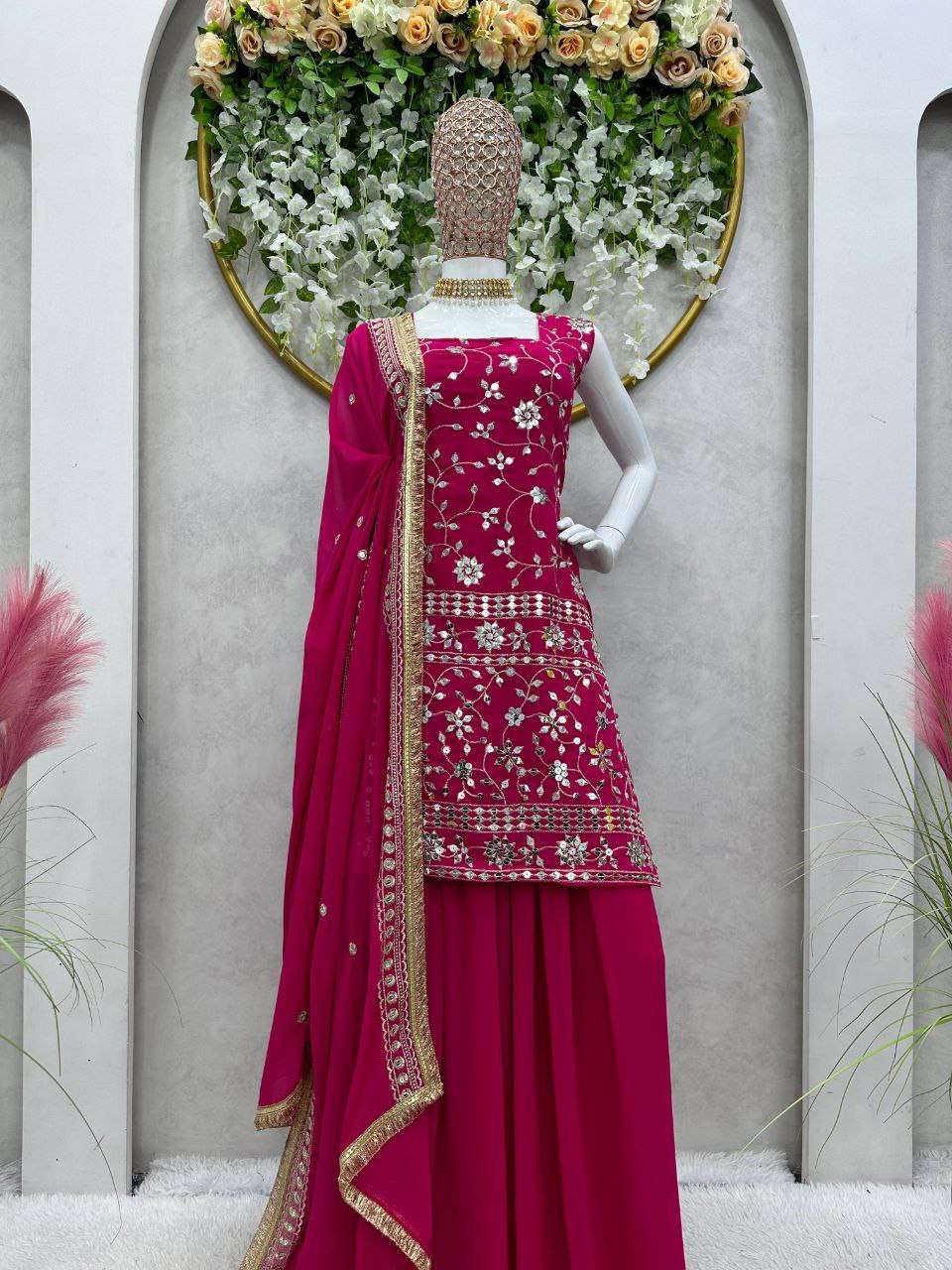 RTC 5643 SHARARA SUIT
