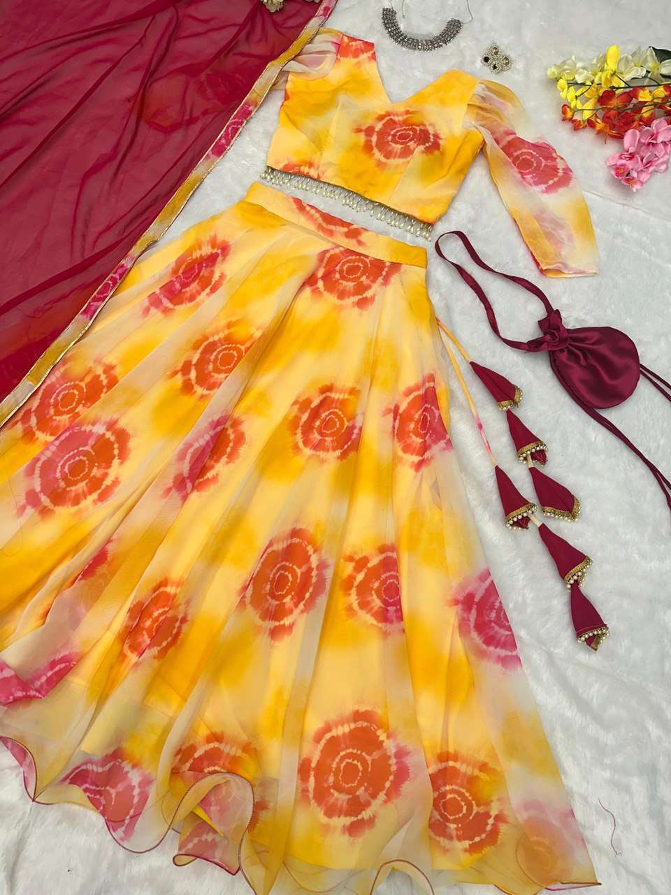 SC 154 GOWN DUPATTA 
