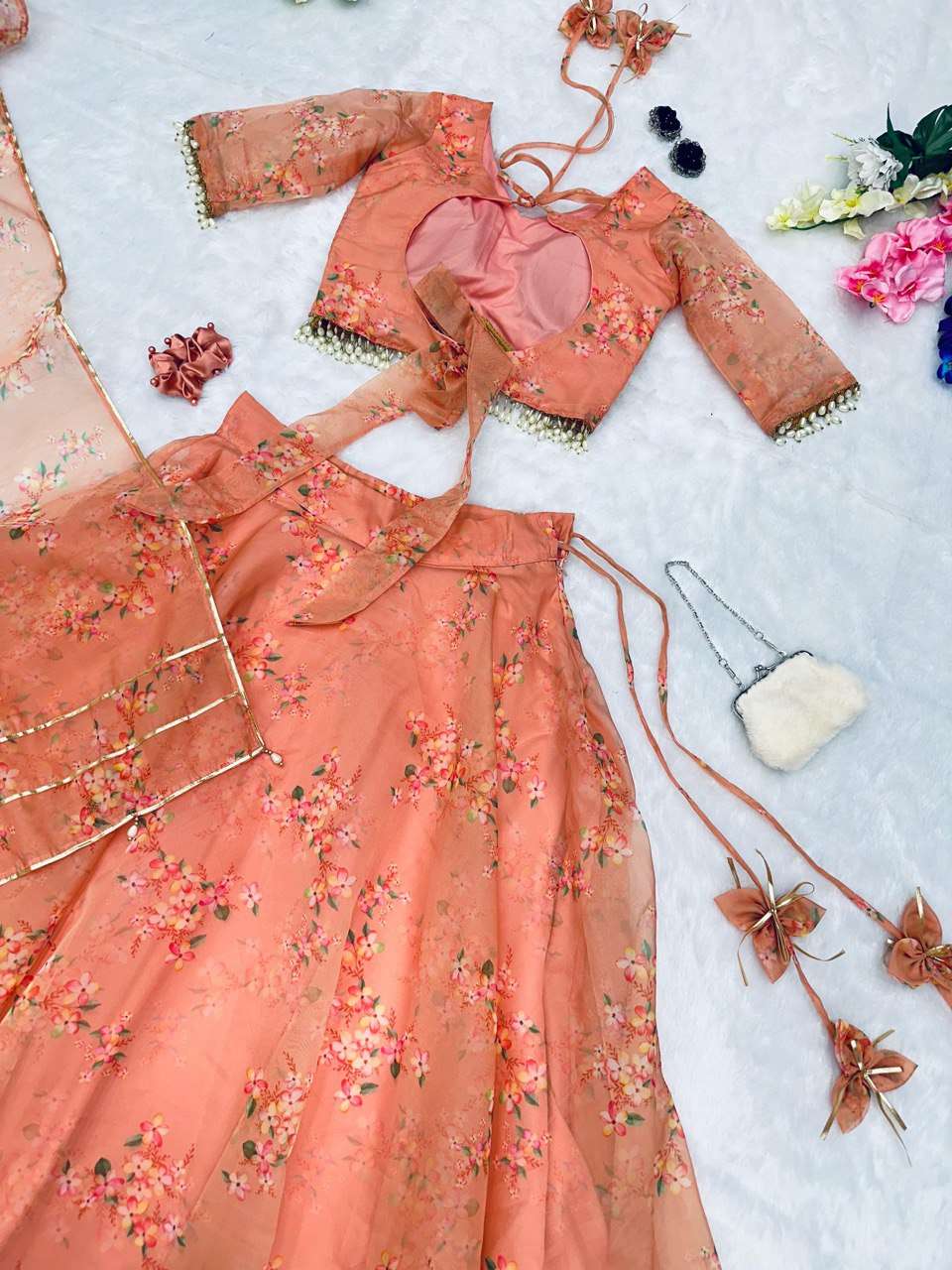 SC 156 LEHENGA CHOLI