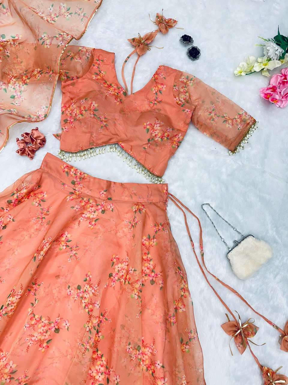 SC 156 LEHENGA CHOLI