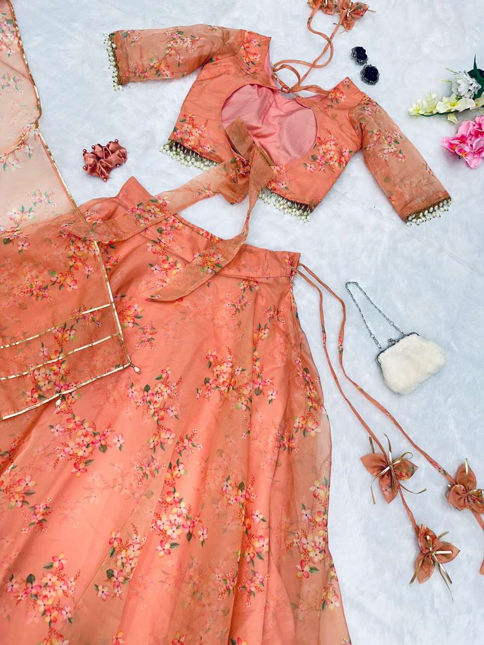 SC 156 LEHENGA CHOLI