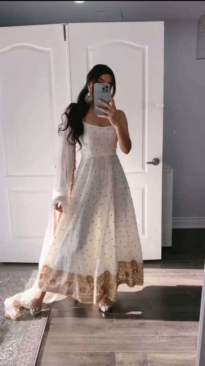 SR 1600 ANARKALI KURTI