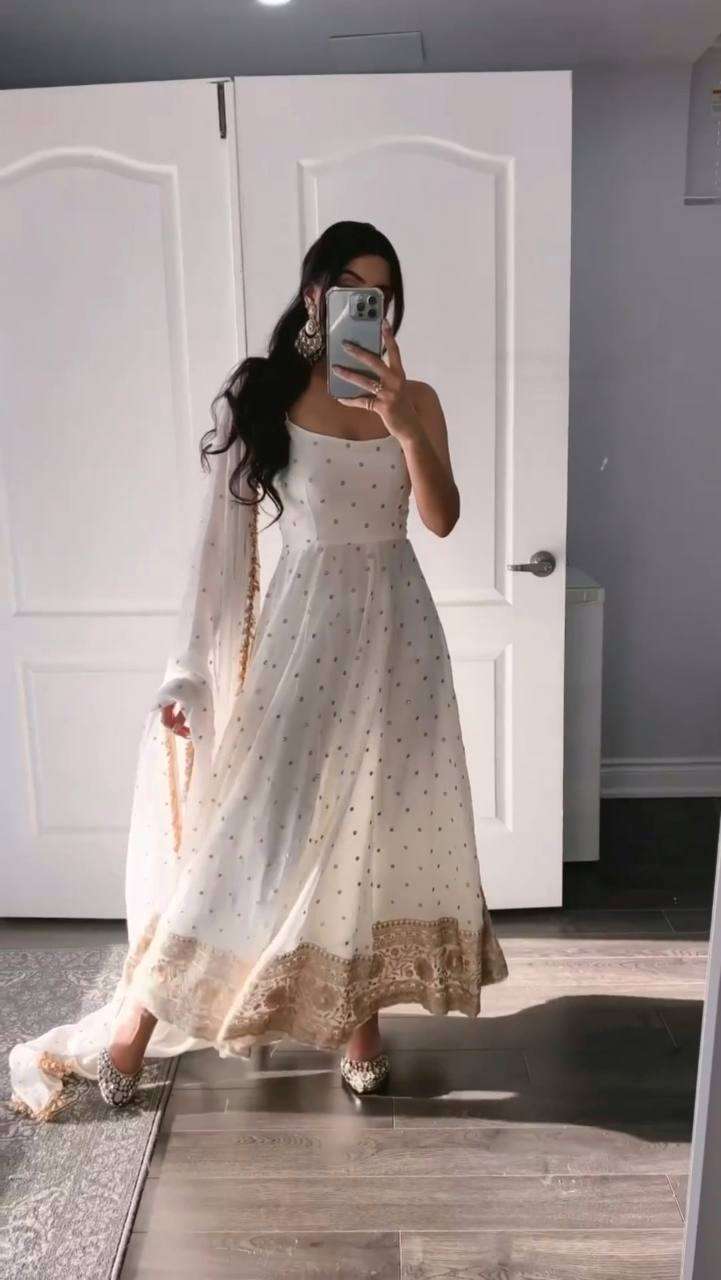 SR 1600 ANARKALI KURTI