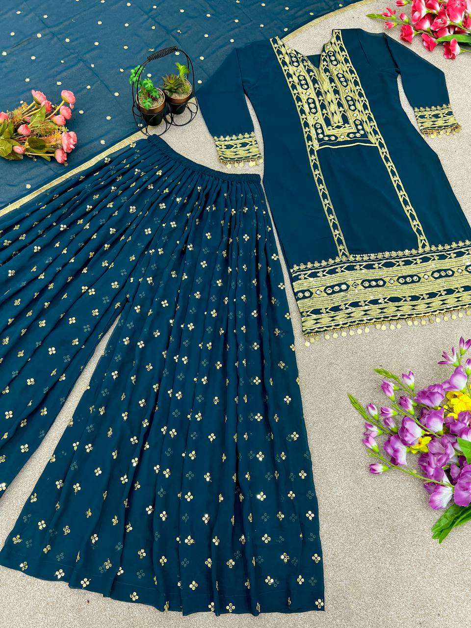 SRK 5116 SHARARA SUIT