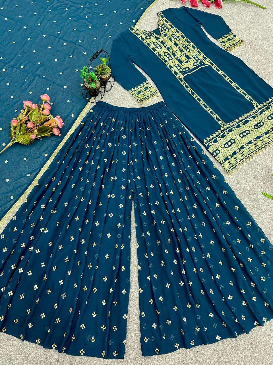 SRK 5116 SHARARA SUIT