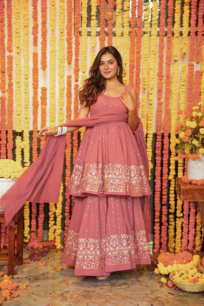VAD 740 SHARARA SUIT