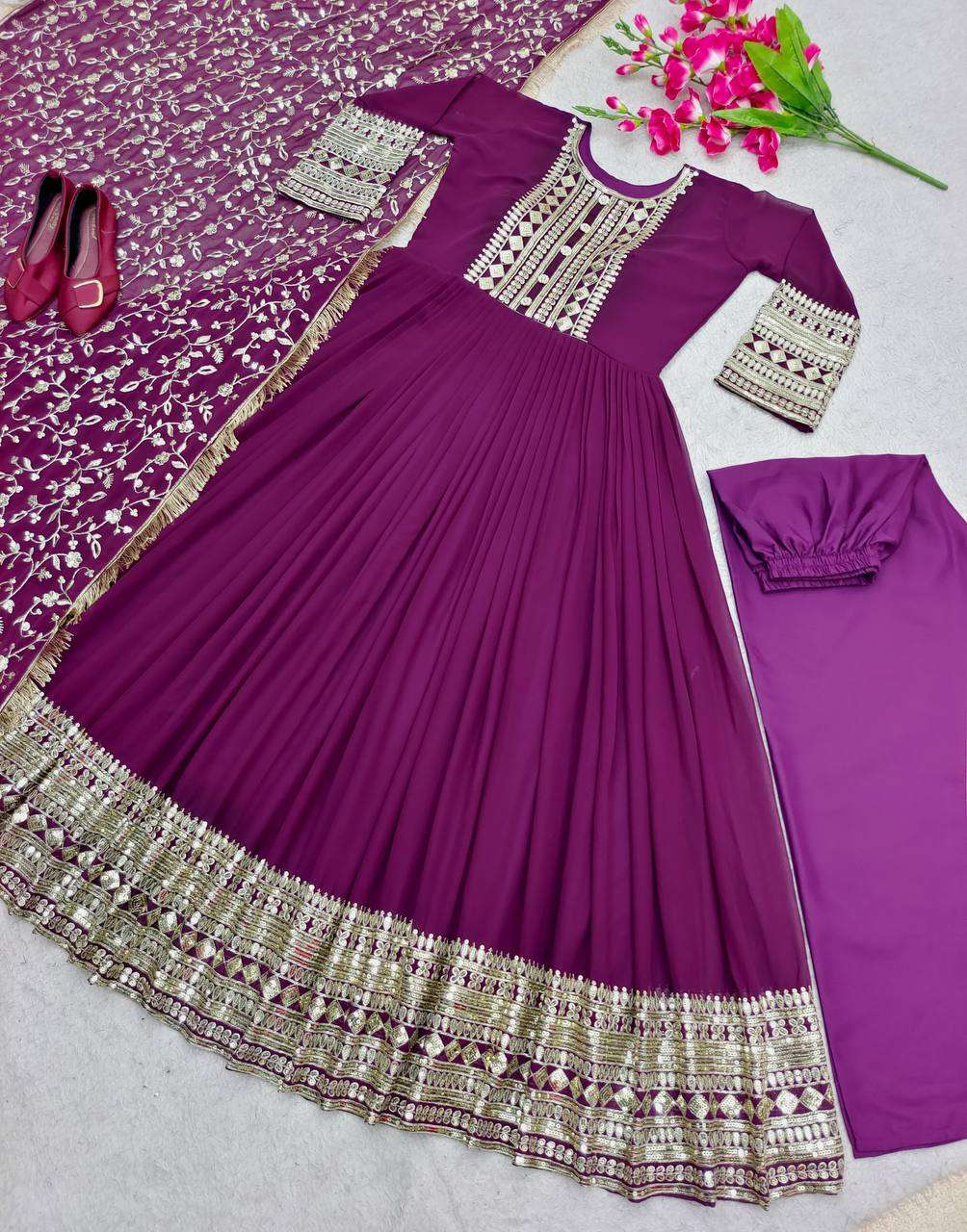 WW 1045 GOWN SET