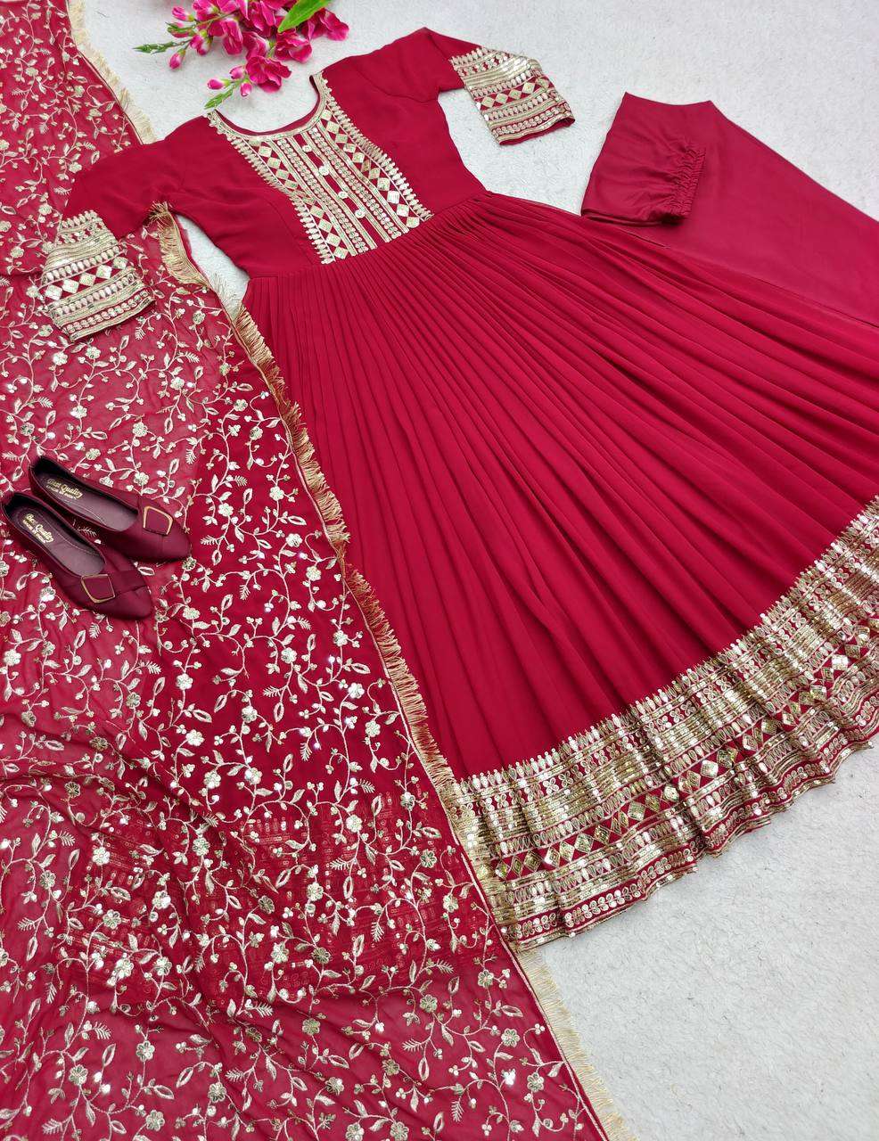 WW 1045 GOWN SET