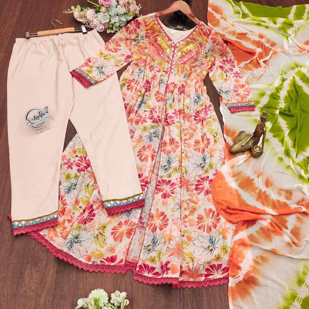 X ANGLE ALIA CUT KURTI