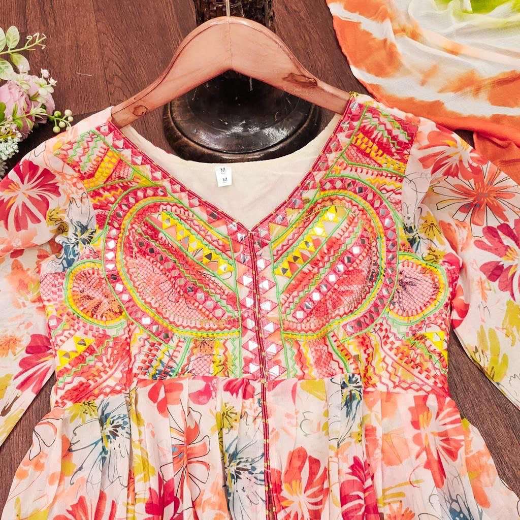 X ANGLE ALIA CUT KURTI