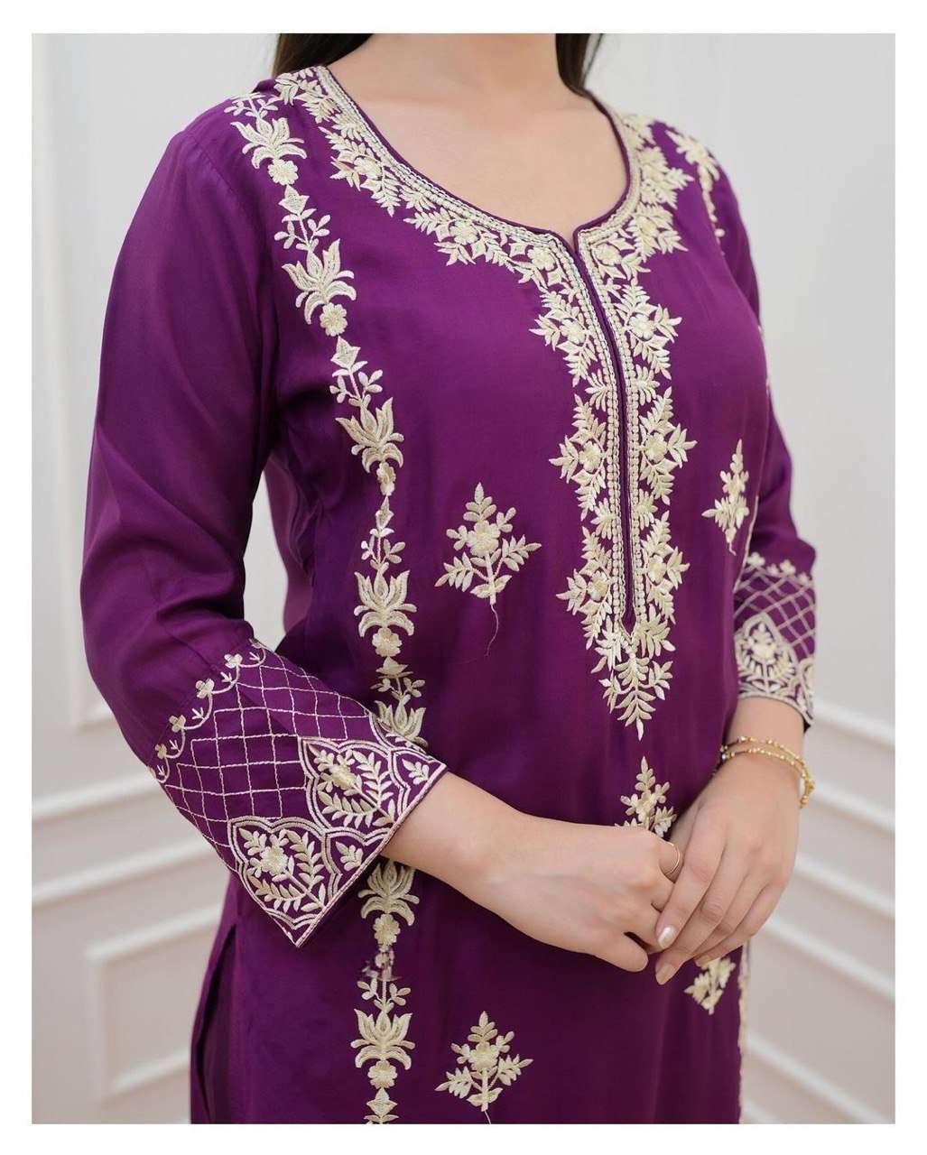 X ANGLE KURTI SET 