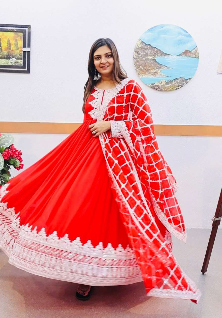 ZC 8986 ANARKALI KURTI SET