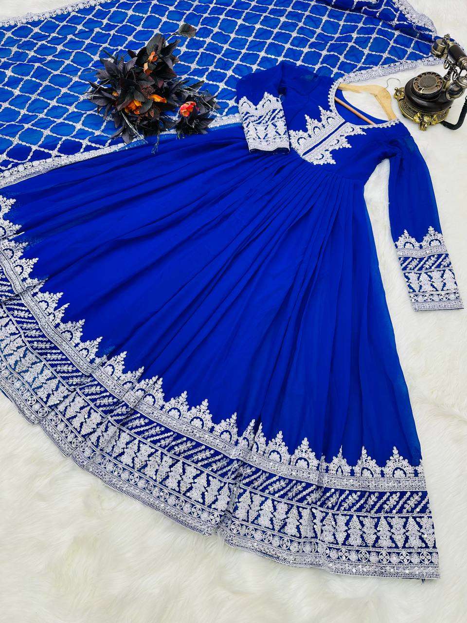 ZC 8987 ANARKALI KURTI SET