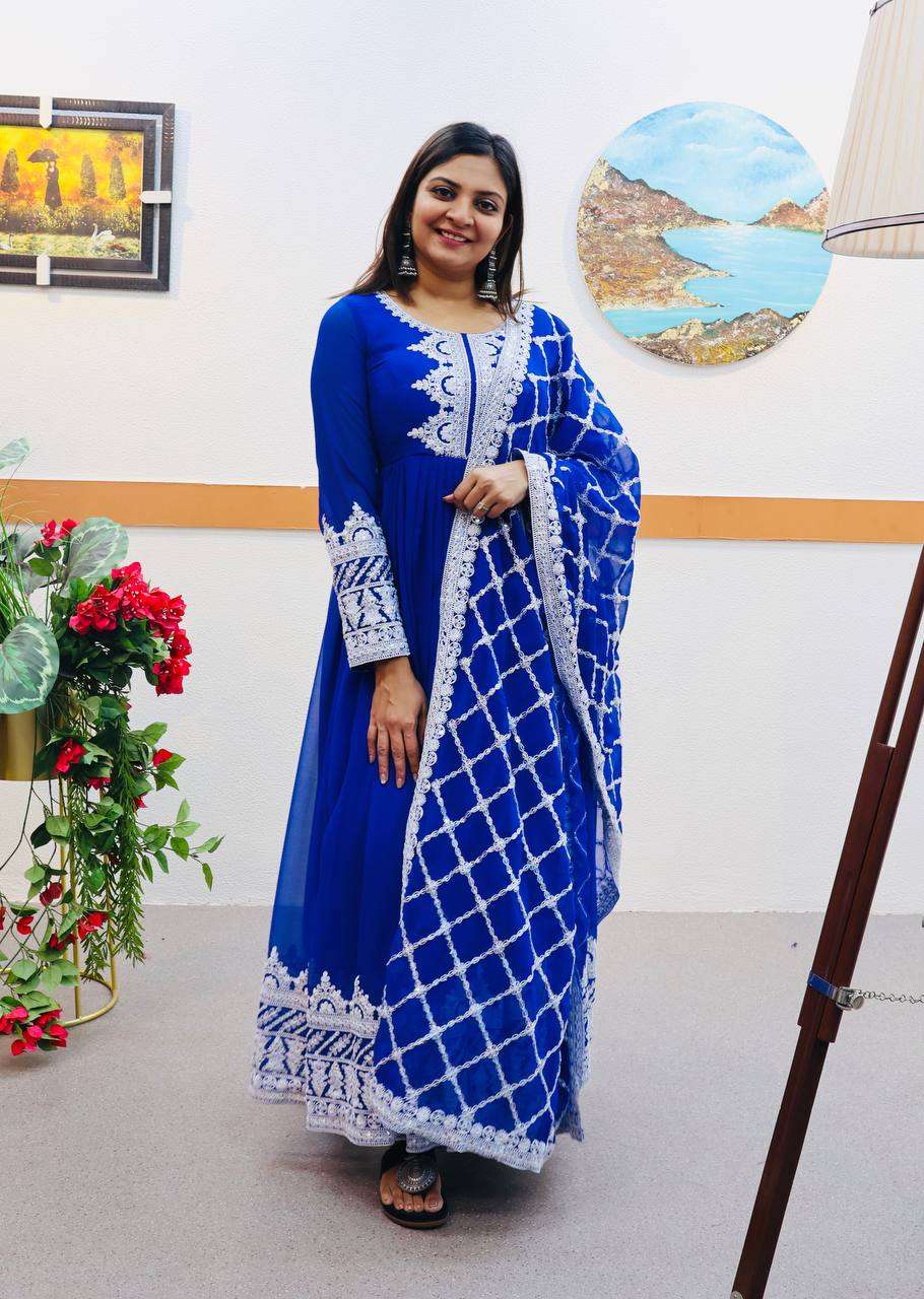 ZC 8987 ANARKALI KURTI SET