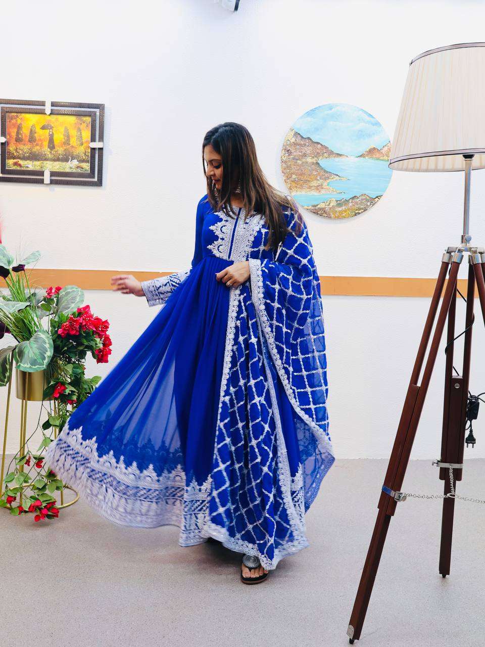 ZC 8987 ANARKALI KURTI SET