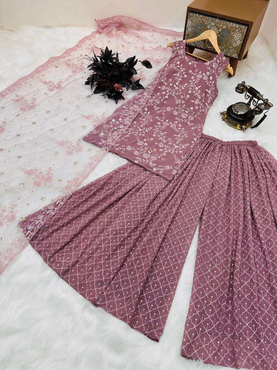 ZD 10068 SHARARA SUIT