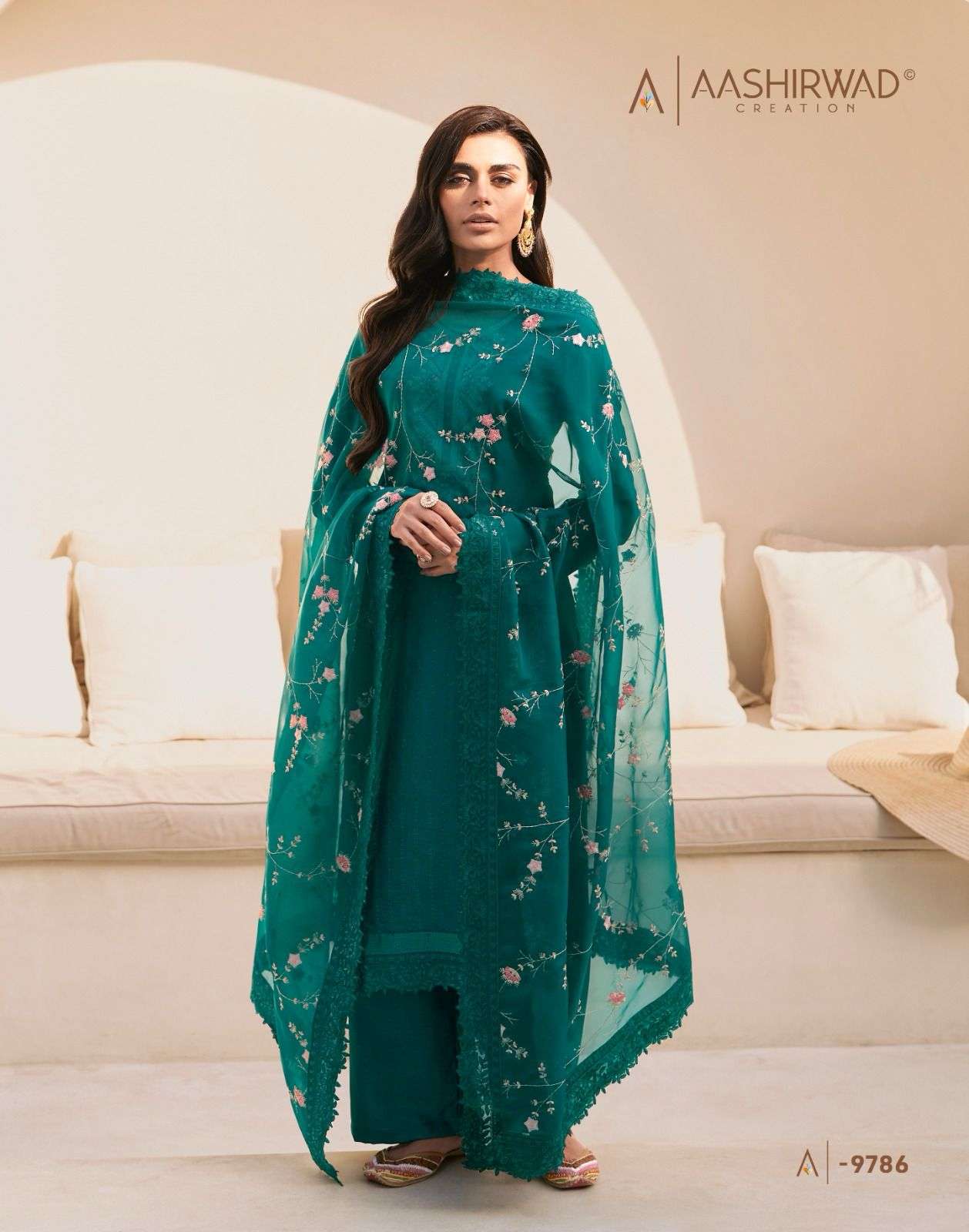 AASHIRWAD CREATION AAFREEN DOLLA SILK BEAUTIFUL DESIGNER SUIT