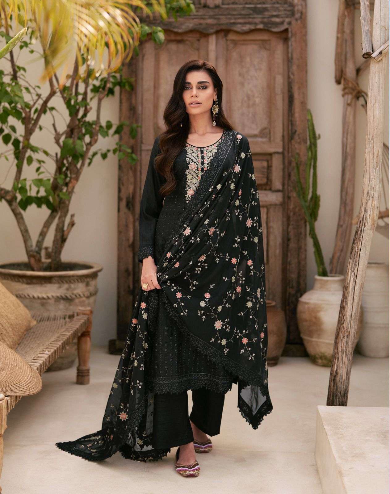 AASHIRWAD CREATION AAFREEN DOLLA SILK BEAUTIFUL DESIGNER SUIT