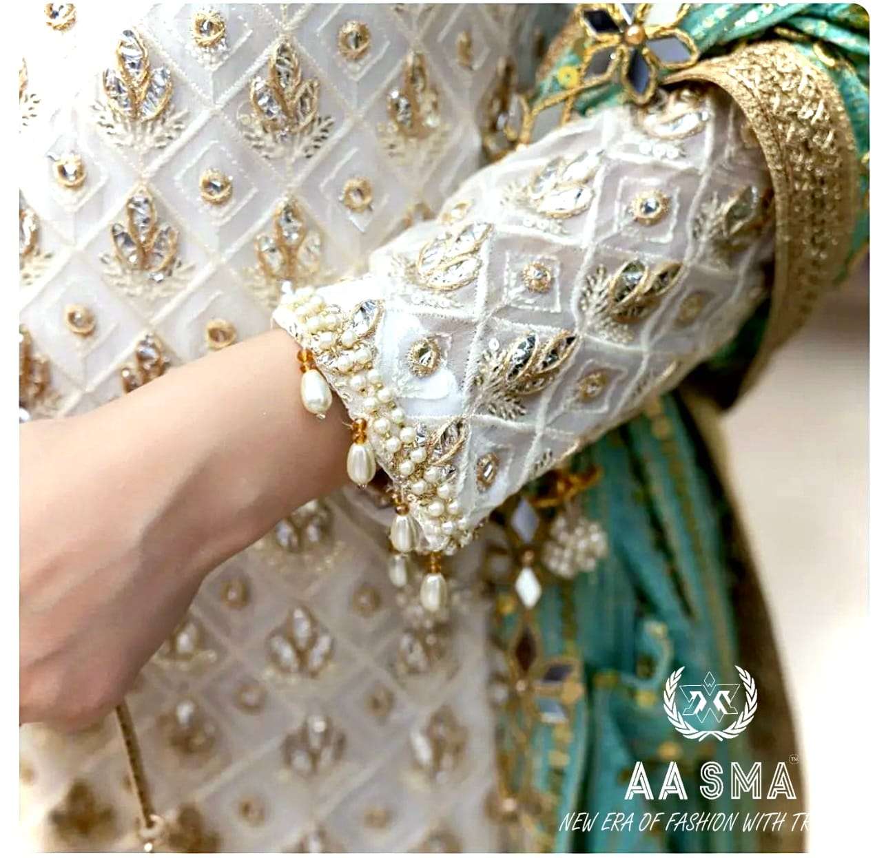 AASMA D NO 208 EMBROIDERY DESIGNER SUIT