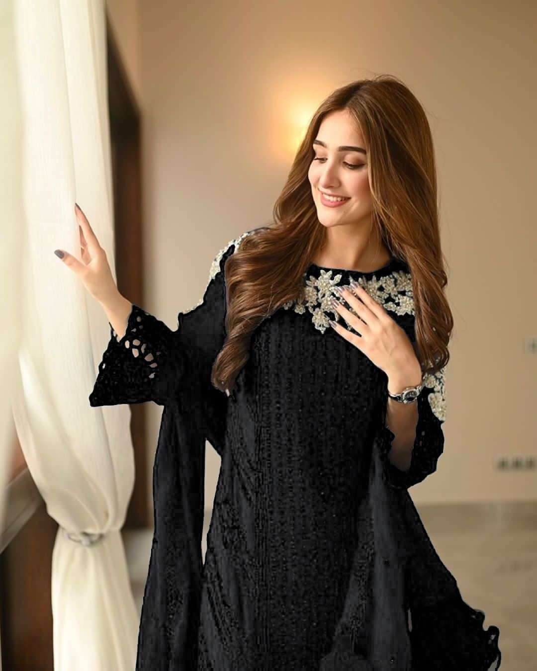 BE 128 KURTI SET