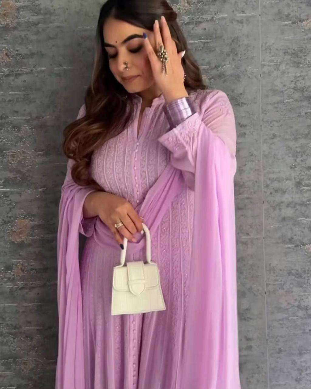 BE 163 KURTI SET