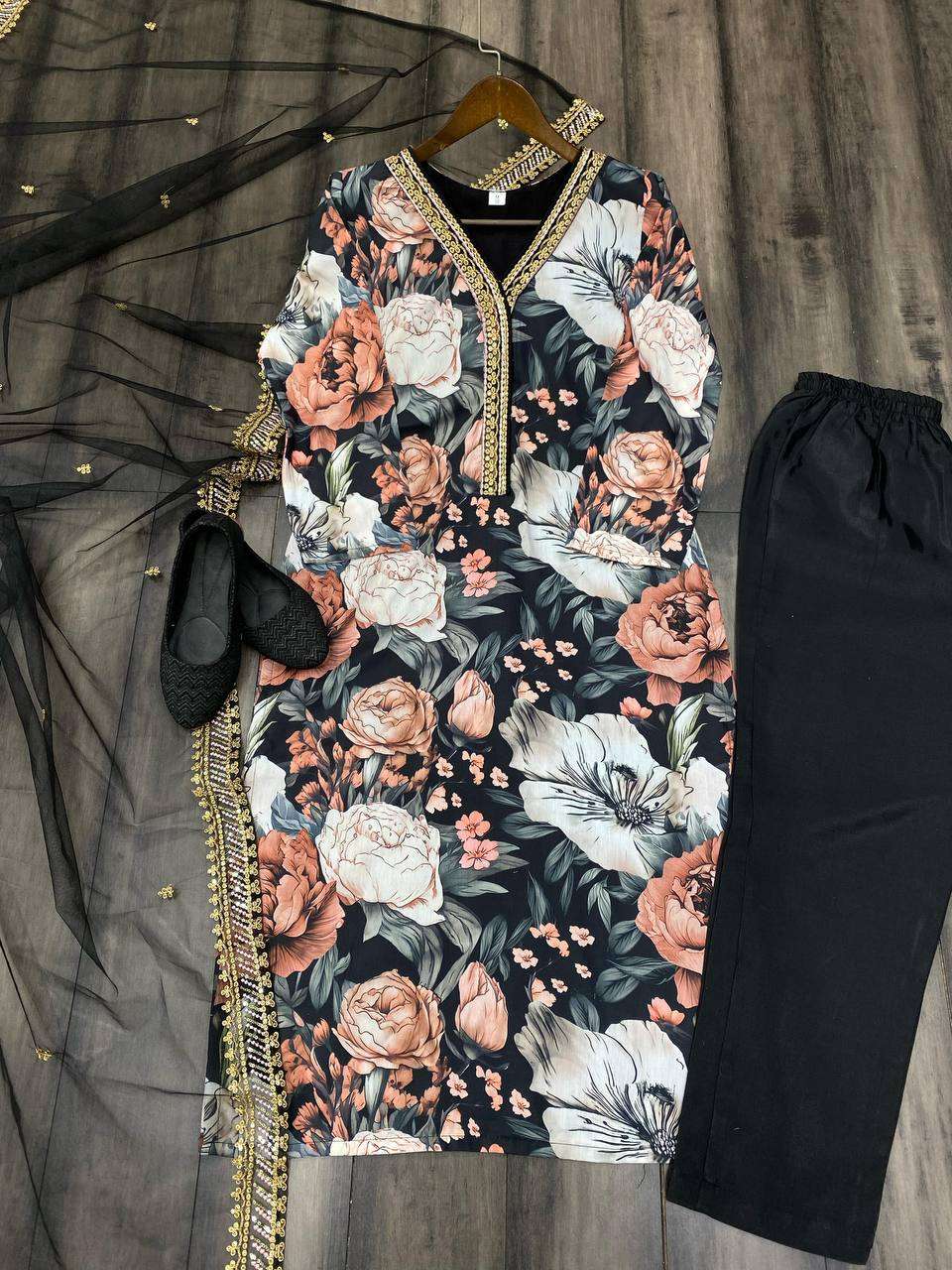 BE 227 ALIACUT KURTI