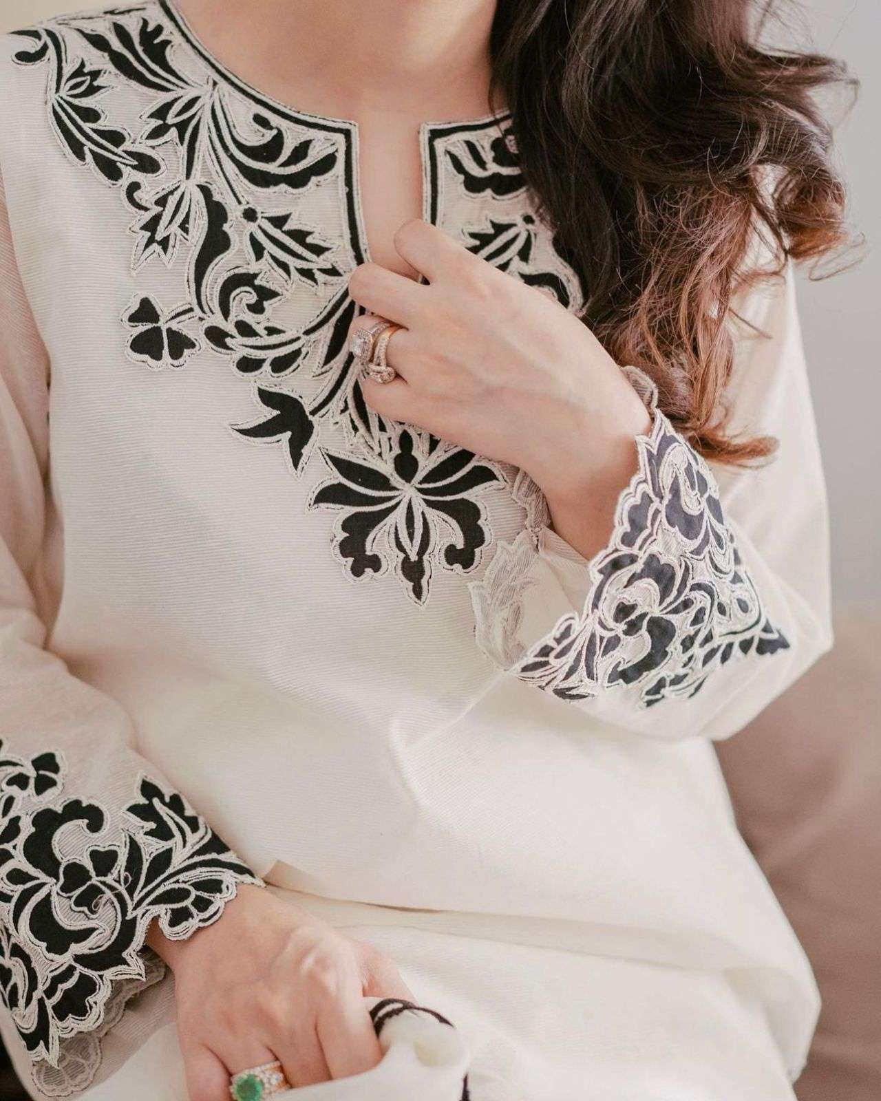 FD 8002 KURTI SET