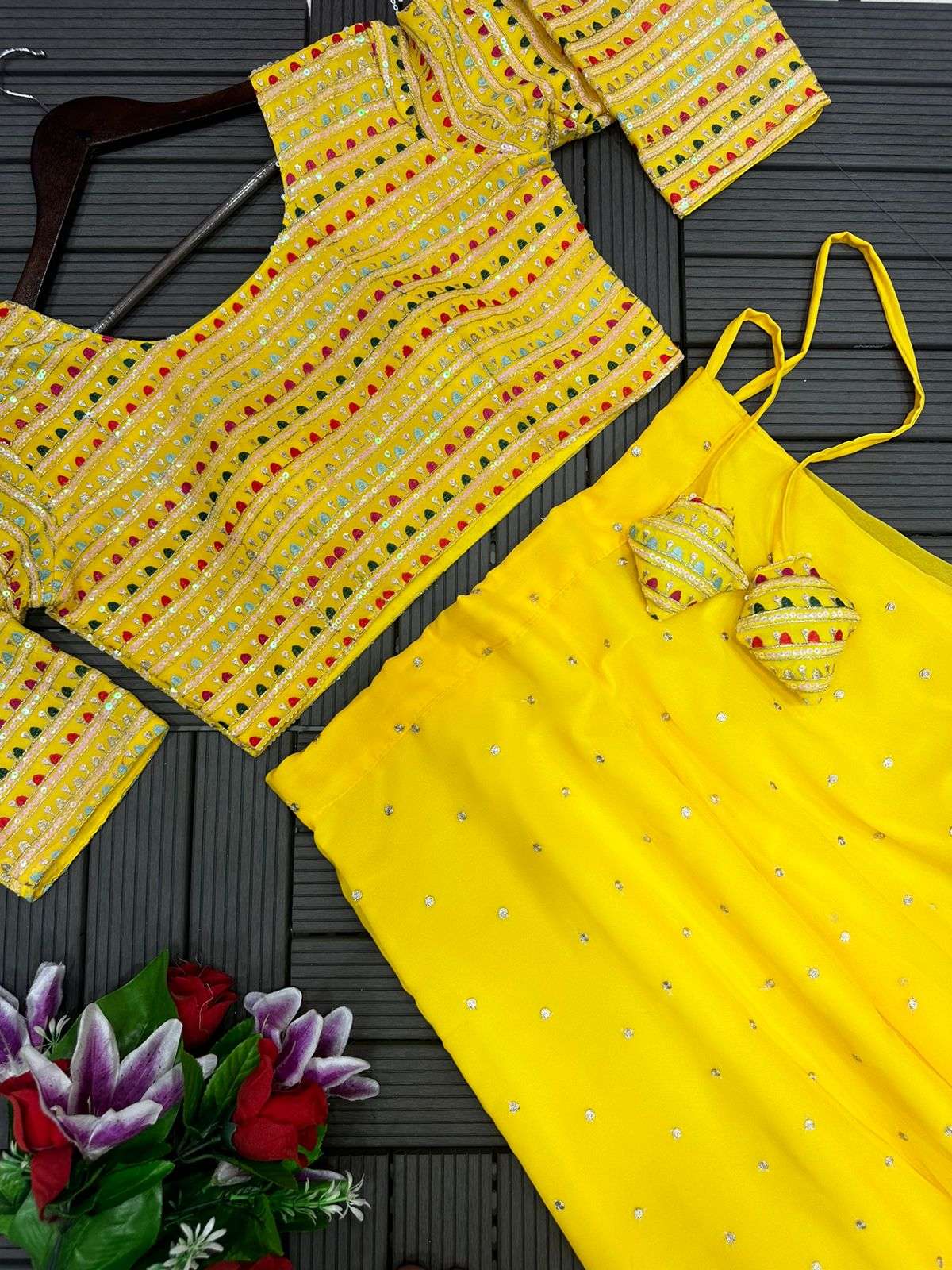 HB 95 LEHENGA 