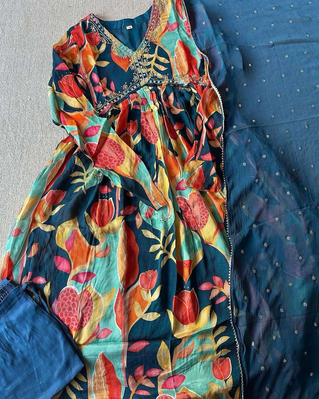 KD 1404 ALIACUT KURTI