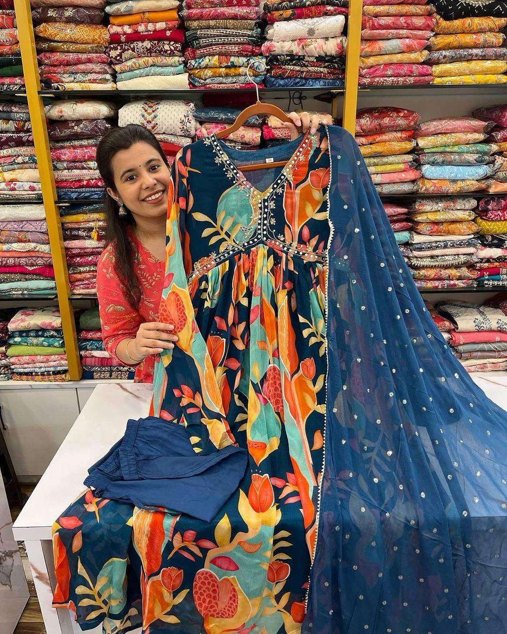KD 1404 ALIACUT KURTI