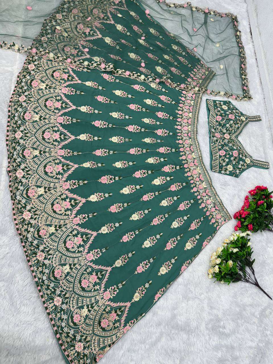 KF 1623 LEHENGA CHOLI