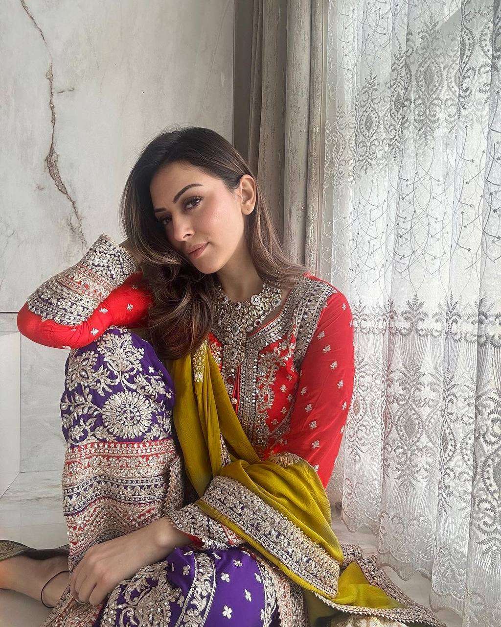LC 1192 PAKISTANI STYLE SUIT