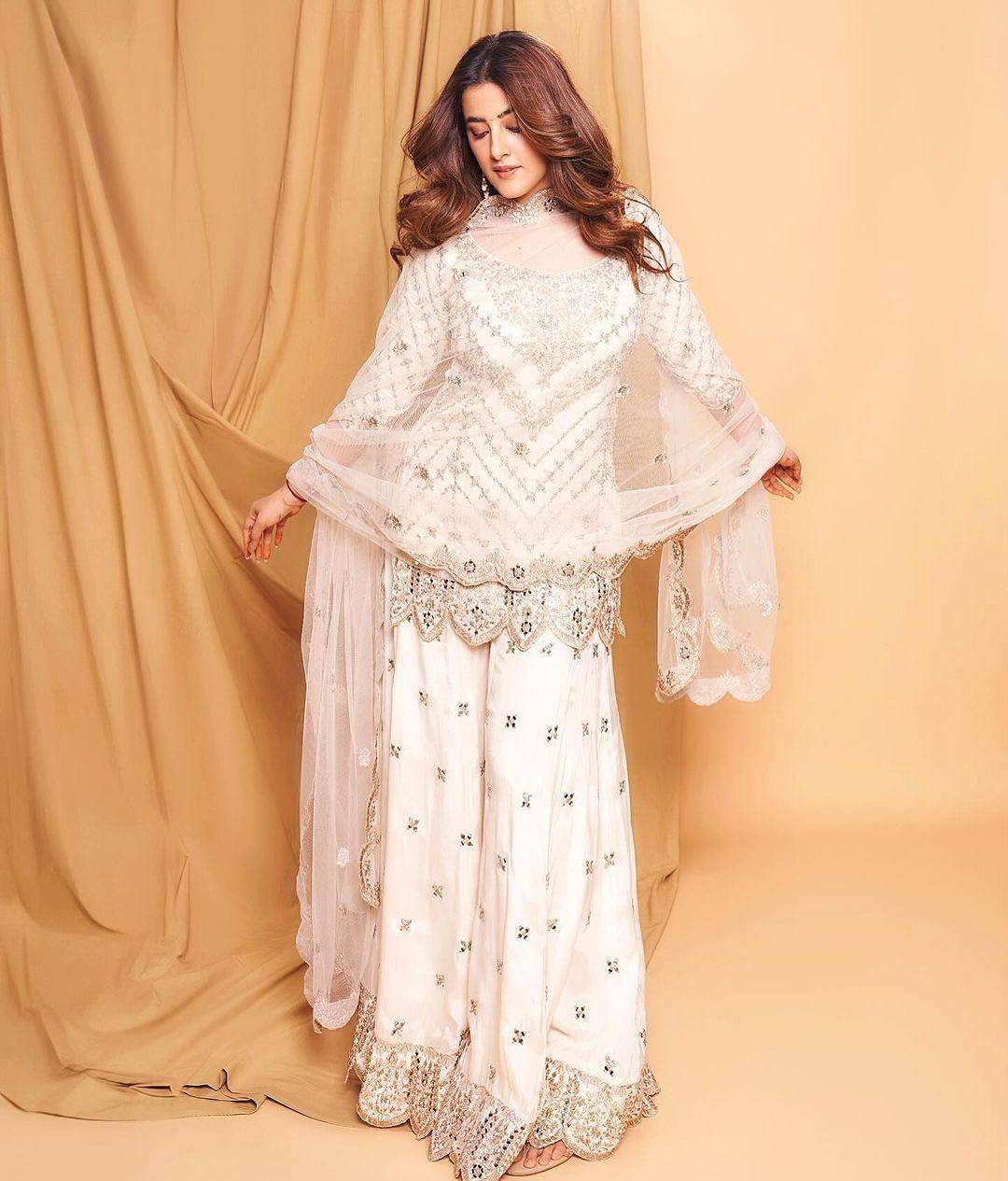 LC 1193 SHARARA SUIT