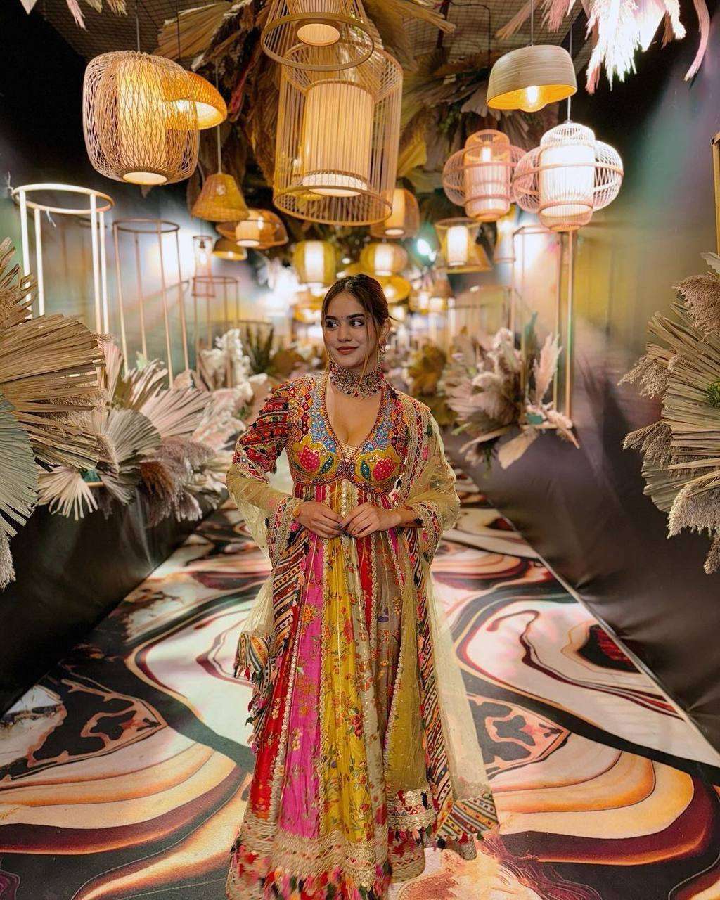LC 1202 ANARKALI GOWN 